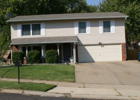 1357 McKelvey - Fron of Home